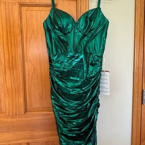 Satin Green Size 2 Mini Homecoming Dress